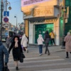 Пешеходы переходят дорогу как попало — newsvl.ru