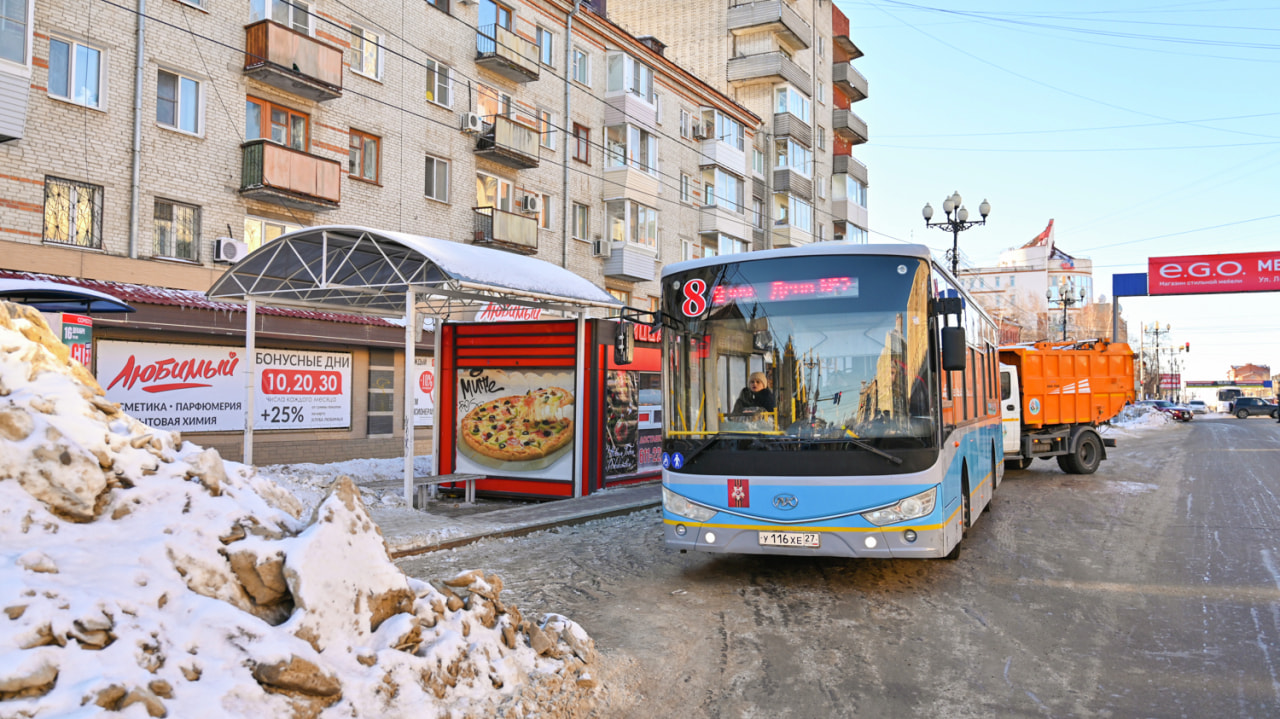 Дорого обходятся - отказаться от остановочных карманов предложили в Хабаровске