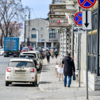Обходить аварийный участок мешают незаконно припаркованные автомобили — newsvl.ru
