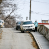 За высокой подпорной стеной, от Светланской, 163 до 173 — пожалуй, самый неблагоустроенный участок улицы — newsvl.ru