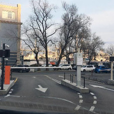 ЦОДД просит очистить от машин парковку на Корабельной Набережной в связи с подготовкой салюта