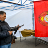 Можно было подержать в руках оружие того времени — newsvl.ru