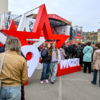 Практически все люди ходили и что-то смотрели, останавливались только на точках — newsvl.ru