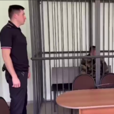 Во Владивостоке поместили под стражу полицейского, обвиняемого в превышении полномочий и получении взятки