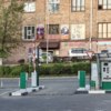 Шлагбаум на выезд с платной парковки у КДФ открыт, терминал не работает, а приложение висит — newsvl.ru