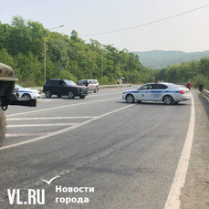 В районе Горностая закрыли дорогу в сторону Шаморы, собралась пробка