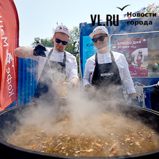 Дикая белая рыба всех сортов, танцы у моря и кулинарные мастер-классы: во Владивостоке проходит третий уличный фестиваль минтая &laquo;О!Мега Вкус&raquo; (ФОТО; ВИДЕО)