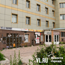 Снос заброшенного ТЦ &laquo;Приморье&raquo; снова откладывается – мэрия Владивостока пытается расторгнуть договор с арендатором