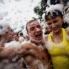 2013. Пенная вечеринка на набережной Спортивной гавани — newsvl.ru