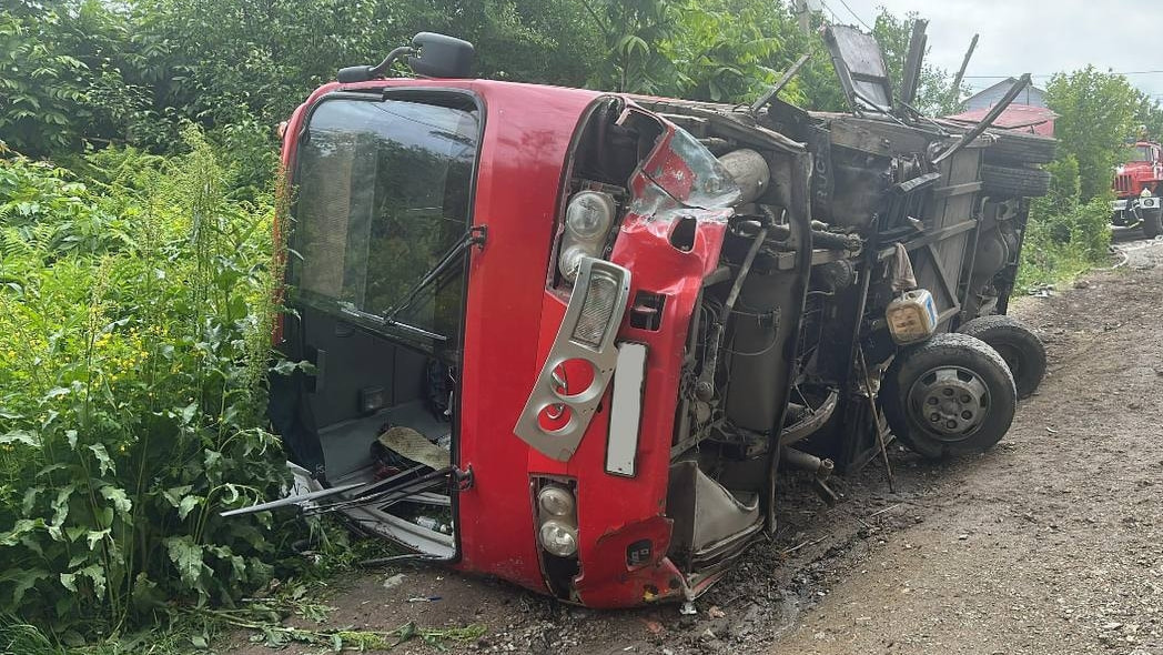 Все пострадавшие в аварии с автобусом выписаны из больниц