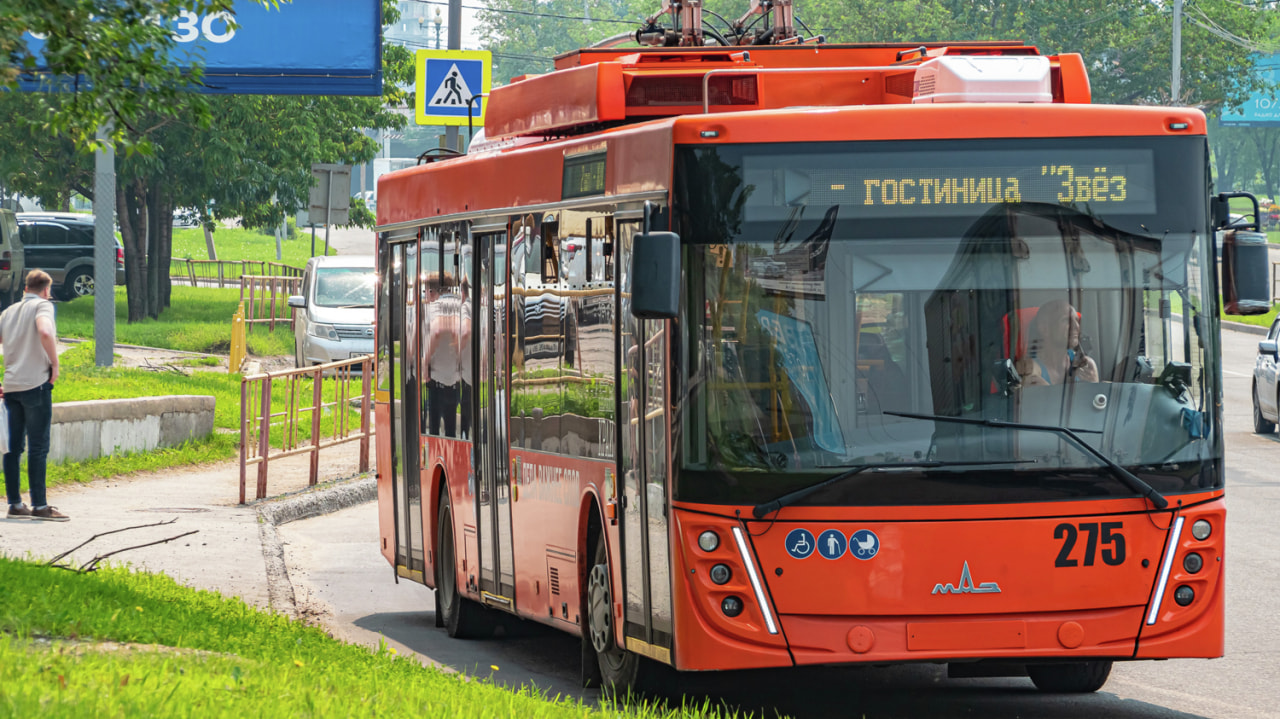 Отменить непредсказуемую «четверку» и вернуть троллейбус № 3 требуют горожане