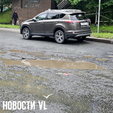 Разбитый дождями участок Русской включат в план локального ремонта, но не уточняют его сроки