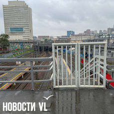Досмотры, опоздания и двойные стандарты: что не так с безопасностью в электричках Владивостока