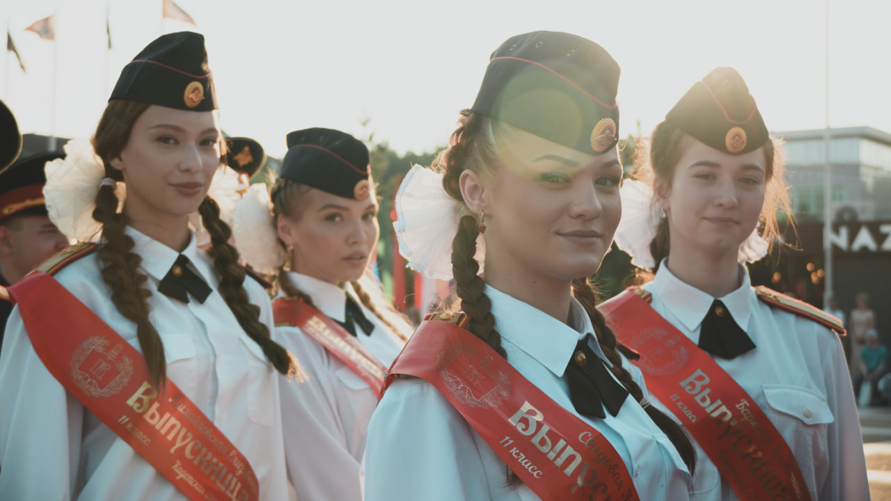 Выпускной отметили хабаровские школьники (ФОТО)