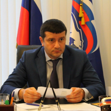 В правительстве Приморья новый зампред по работе с органами федеральной власти в Москве