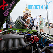 Многоголосие песен, кролики на капоте и пятилетний проект: в центре Владивостока проходит чемпионат по автозвуку и тюнингу (ФОТО; ВИДЕО)