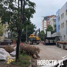 Движение по основной дороге в сторону Маяка вновь не открыли вовремя – закончить замену теплотрассы теперь обещают 3 августа