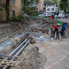В районе Гайдамака меняют теплосеть и частично ограничили движение