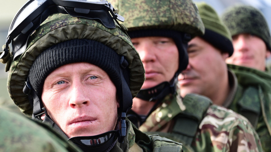 Новости к завтраку: резервистов привлекут к защите важных объектов