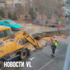 В Снеговой Пади снова прорыв: более 20 домов второй день подряд остаются без воды (ВИДЕО; ОБНОВЛЕНО 11:20)