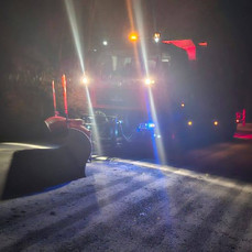 На дороги Приморья в ночь на 9 ноября высыпали 428 тонн пескосоляной смеси