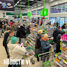 Умеренный ажиотаж: в последние выходные года в супермаркетах и на рынках Владивостока не заметно предновогодних очередей