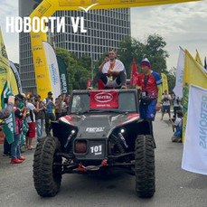 Чуть не улетели в пропасть, но в пятёрку лучших вошли: приморцы выступили на стартах по джип-триалу в Малайзии