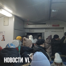 Электричкам во Владивостоке добавляют вагонов, чтобы горожане могли объехать пробки