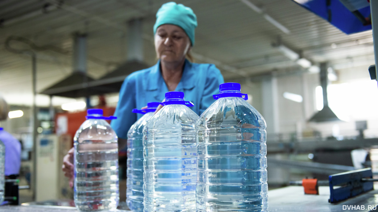 Проект по сбору пластиковых бутылок закрылся в Хабаровске