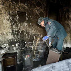 Два человека погибли во время пожара во Владивостоке