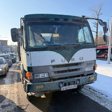 Водителя грузовика, повредившего деревянный настил пляжа на Татарской, нашли