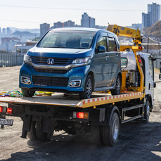 Почти 400 автомобилей увезли на штрафстоянку за три месяца работы городской службы эвакуации во Владивостоке 