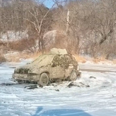Из подо льда Приморье достали машину, утонувшую в декабре 2024 года