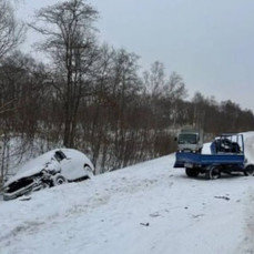 Несовершеннолетний водитель устроил ДТП в Надеждинском районе и попал из-за него в больницу