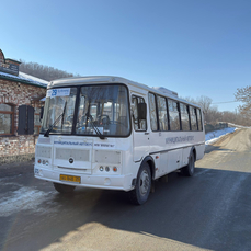 Два новых автобуса начали работать на маршруте № 29 на Русском острове