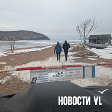 Владельца нет, шлагбаум есть – незаконную базу на косе у острова Шкота до сих пор не снесли