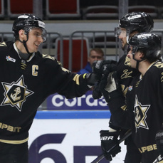 Приморский &laquo;Адмирал&raquo; разгромил &laquo;Нефтехимик&raquo;, забросив семь шайб в домашнем матче КХЛ 