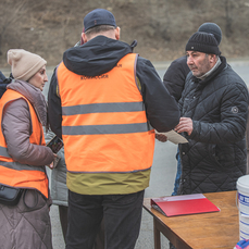 12 протоколов выписали в первый день рейдов по нелегальным цветочникам во Владивостоке
