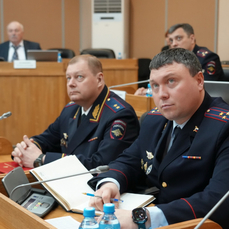 Дефицит полицейских в Приморье официально вырос до 30,5%, или более 3500 вакансий