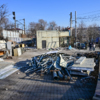 Строительный мусор лежит собранный по кучкам — его увезут — newsvl.ru