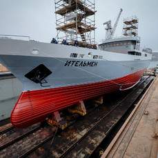 Во Владивостоке спустили на воду построенный на &laquo;Восточной верфи&raquo; новый краболов 