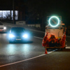 Машина наносит осевую линию разметки — newsvl.ru