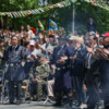 Гости праздника слушают звуки музыкального инструмента хомуса — newsvl.ru