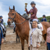 Лилия Комында и Мэдос. Автор: фотограф конного клуба «ВладКонТур» — newsvl.ru