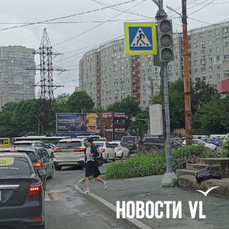 Погасшие светофоры на кольце 3-й Рабочей заменят нескоро – закупку ещё не проводили