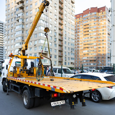 Во Владивостоке за месяц на штрафстоянку отправили 184 автомобиля