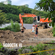 В Снеговой Пади начали строить многоуровневую парковку на неподготовленной площадке с судебным запретом
