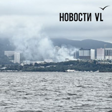 Два человека спасли из горящего барака на Гамарника