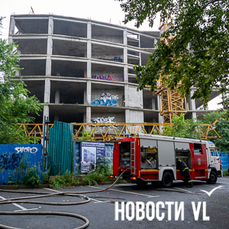 На территории &laquo;николаевского&raquo; долгостроя на Тигровой загорелся мусор