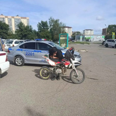 Массовый заезд несовершеннолетних на питбайках пресекли в Уссурийске, мототехнику изъяли